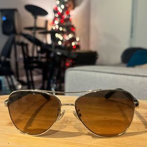 Coach - Women’s - Horse And Carriage Pilot Sunglasses